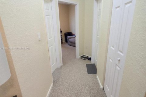 Adosado en venta en Homestead, Florida, 4 dormitorios, 147.9 m2 № 2012801 - foto 12