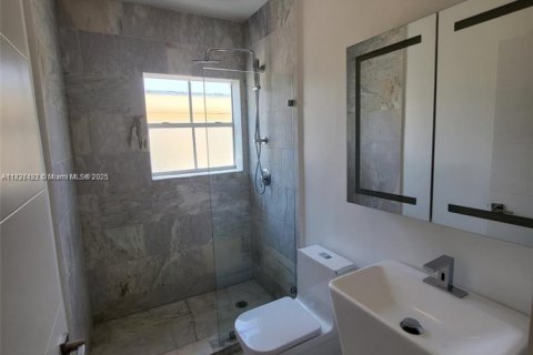 Copropriété à vendre à Miami Beach, Floride: 1 chambre, 49.61 m2 № 1977181 - photo 6