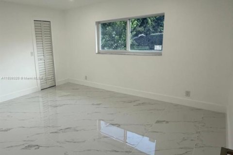 Villa ou maison à vendre à Coral Springs, Floride: 4 chambres, 194.54 m2 № 1827539 - photo 9