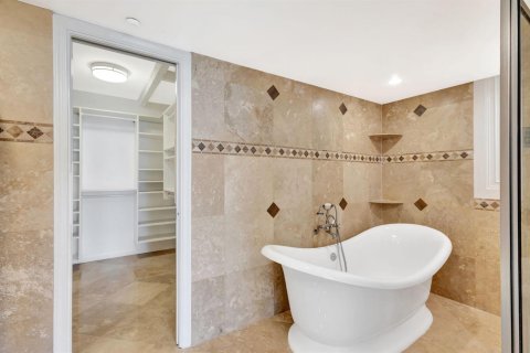 Купить кондоминиум в Теквеста, Флорида 5 комнат, 143.07м2, № 2083141 - фото 19