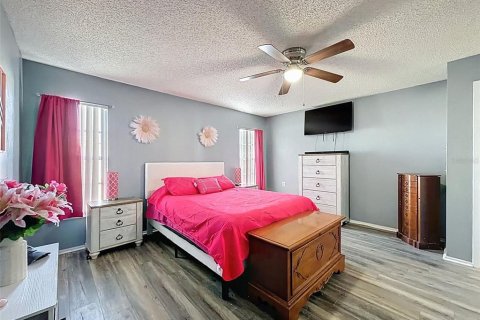Casa en venta en Port Richey, Florida, 2 dormitorios, 159.61 m2 № 2201608 - foto 21