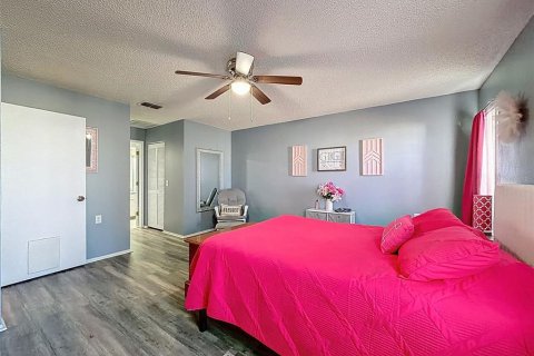 Casa en venta en Port Richey, Florida, 2 dormitorios, 159.61 m2 № 2201608 - foto 22
