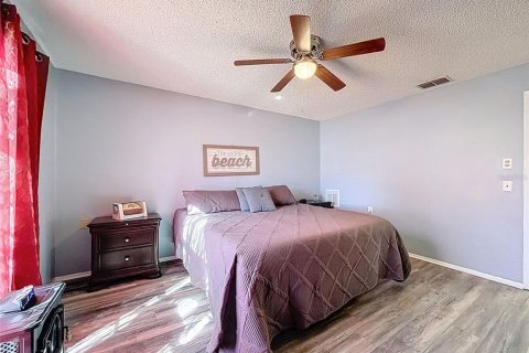 Casa en venta en Port Richey, Florida, 2 dormitorios, 159.61 m2 № 2201608 - foto 28