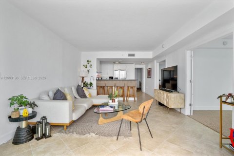 Купить кондоминиум в Норт-Бей-Виллидж, Флорида 3 спальни, 123.56м2, № 2068136 - фото 23