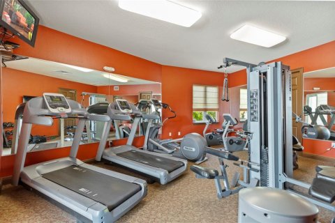 Condo in Saint Petersburg, Florida, 3 bedrooms № 2231565 - photo 29