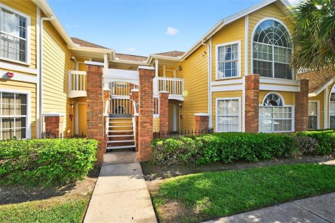 Condo in Kissimmee, Florida, 3 bedrooms  № 1885069 - photo 1