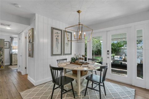 Casa en alquiler en Saint Petersburg, Florida, 3 dormitorios, 111.48 m2 № 1853863 - foto 8