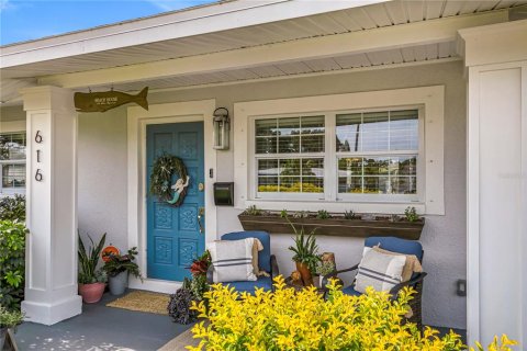 Casa en alquiler en Saint Petersburg, Florida, 3 dormitorios, 111.48 m2 № 1853863 - foto 3