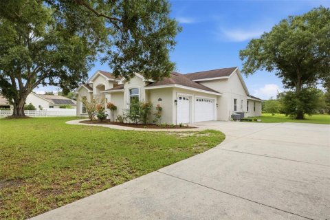 House in Odessa, Florida 5 bedrooms, 346.9 sq.m. № 2099923 - photo 28