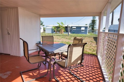 House in North Port, Florida 3 bedrooms, 110.27 sq.m. № 1767205 - photo 23