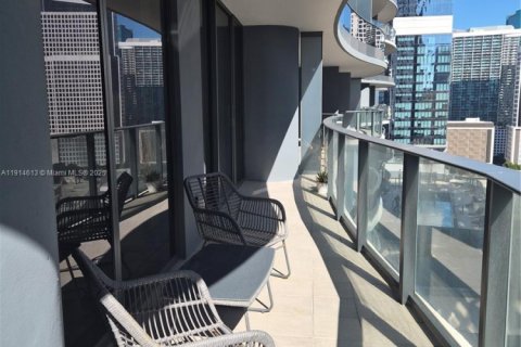 Купить кондоминиум в Майами, Флорида 2 спальни, 119.47м2, № 1970675 - фото 24