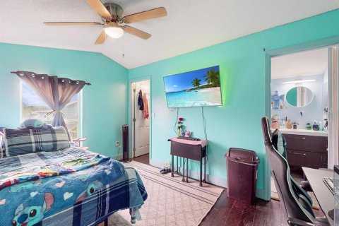 Villa ou maison à vendre à Kissimmee, Floride: 6 chambres, 222.87 m2 № 2142189 - photo 24