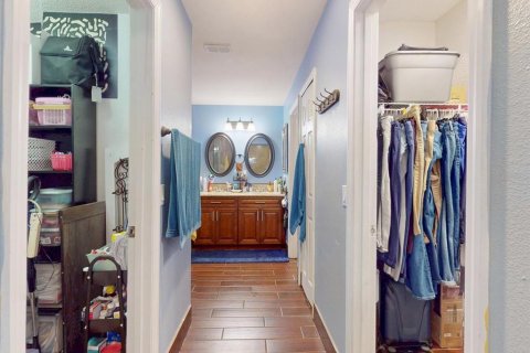 Villa ou maison à vendre à Kissimmee, Floride: 6 chambres, 222.87 m2 № 2142189 - photo 20