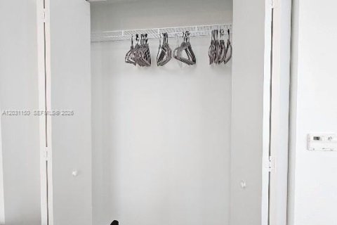 Снять в аренду кондоминиум в Майами, Флорида 49.33м2, № 2078243 - фото 9