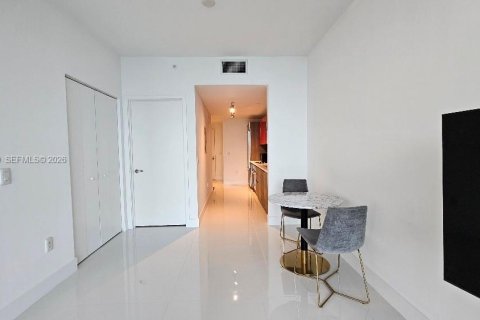 Снять в аренду кондоминиум в Майами, Флорида 49.33м2, № 2078243 - фото 8