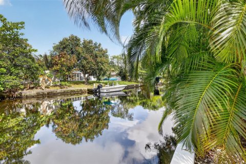 Villa ou maison à Fort Lauderdale, Floride 4 chambres, 203.08 m2 № 2247689