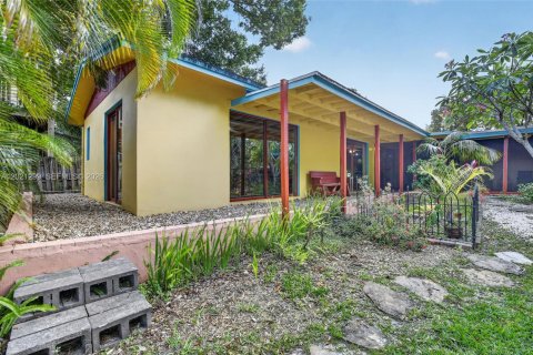 Villa ou maison à vendre à Fort Lauderdale, Floride: 4 chambres, 203.08 m2 № 2247689 - photo 26