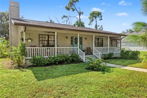 House in Sarasota, Florida 3 bedrooms, 176.05 sq.m. № 2393656