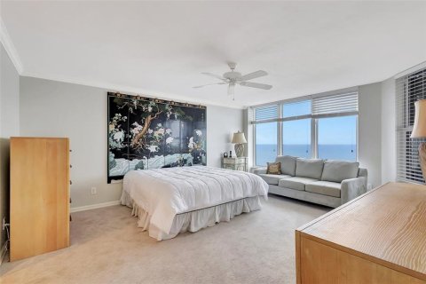 Condo in Hutchinson Island South, Florida, 3 bedrooms  № 1583801 - photo 28