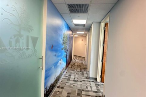 Propiedad comercial en venta en Cutler Bay, Florida № 2009360 - foto 20