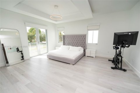 Casa en venta en Doral, Florida, 4 dormitorios, 366.69 m2 № 1983711 - foto 27