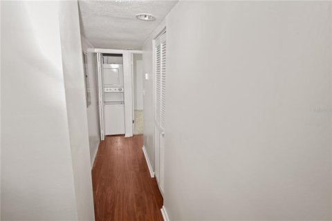 Condo in Tampa, Florida, 2 bedrooms  № 2143026 - photo 18