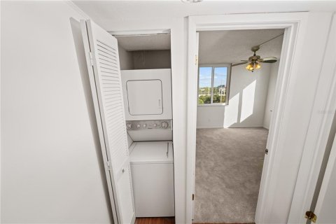 Condo in Tampa, Florida, 2 bedrooms  № 2143026 - photo 17