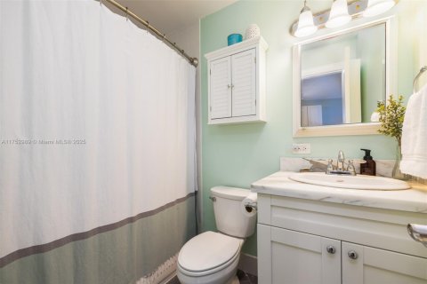 House in Tavernier, Florida 3 bedrooms, 96.62 sq.m. № 1822036 - photo 21