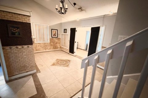 House in Boynton Beach, Florida 4 bedrooms, 161.37 sq.m. № 2388003 - photo 5