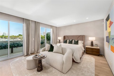 Condominio en venta en Miami Beach, Florida, 3 dormitorios, 254.92 m2 № 2154796 - foto 21