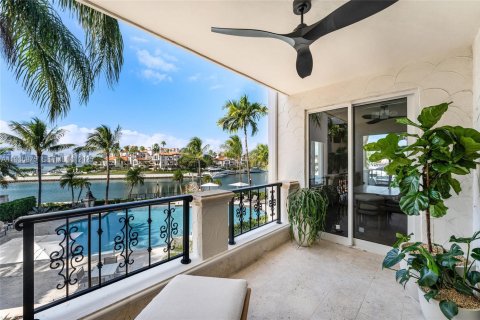 Condominio en venta en Miami Beach, Florida, 3 dormitorios, 254.92 m2 № 2154796 - foto 20
