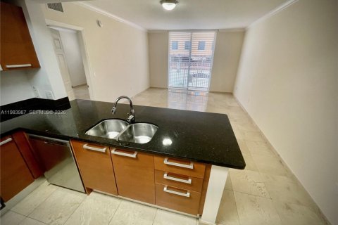 Copropriété à louer à Coral Gables, Floride: 2 chambres, 97.36 m2 № 2045638 - photo 5