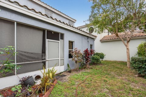 House in Coconut Creek, Florida 3 bedrooms, 192.68 sq.m. № 2086707 - photo 8