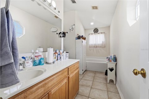 Villa ou maison à vendre à Ocala, Floride: 4 chambres, 206.06 m2 № 2196659 - photo 24