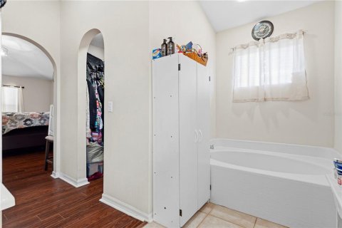Villa ou maison à vendre à Ocala, Floride: 4 chambres, 206.06 m2 № 2196659 - photo 18
