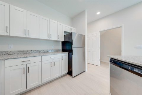 Adosado en alquiler en Kissimmee, Florida, 4 dormitorios, 154.03 m2 № 1787695 - foto 6