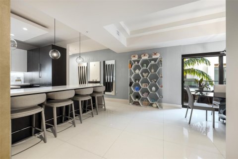 Condo in Fort Lauderdale, Florida, 3 bedrooms  № 2174189 - photo 13