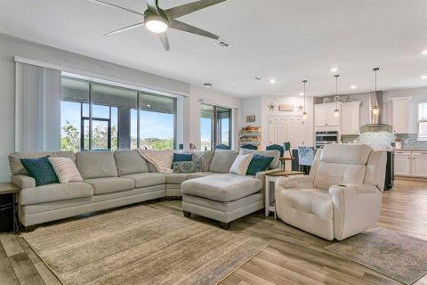 House in Riverview, Florida 6 bedrooms, 387.31 sq.m. № 2142395 - photo 8