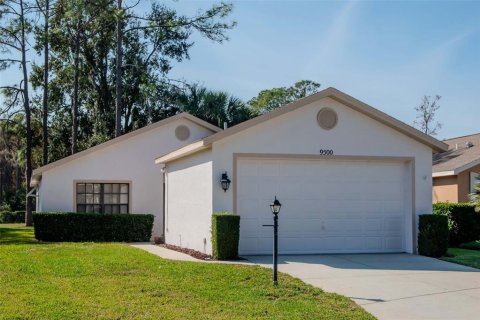 Casa en New Port Richey, Florida 2 dormitorios, 112.69 m2 № 2121779