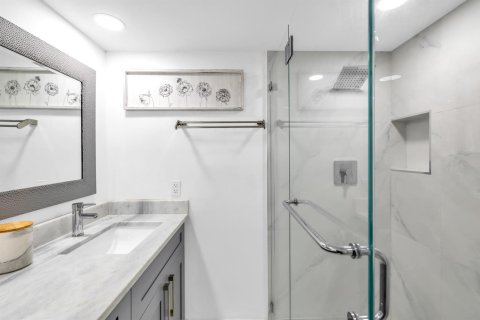 Townhouse in Deerfield Beach, Florida 2 bedrooms, 114.83 sq.m. № 2147183 - photo 17