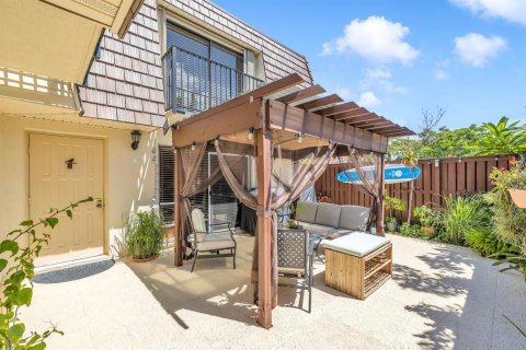 Townhouse in Deerfield Beach, Florida 2 bedrooms, 114.83 sq.m. № 2147183 - photo 3