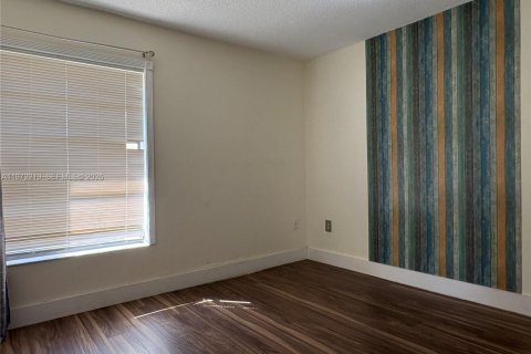Copropriété à louer à Miami, Floride: 2 chambres, 89.65 m2 № 2033266 - photo 20