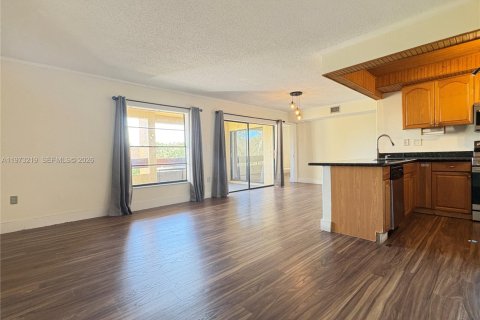 Copropriété à louer à Miami, Floride: 2 chambres, 89.65 m2 № 2033266 - photo 3