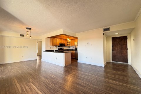 Copropriété à louer à Miami, Floride: 2 chambres, 89.65 m2 № 2033266 - photo 4