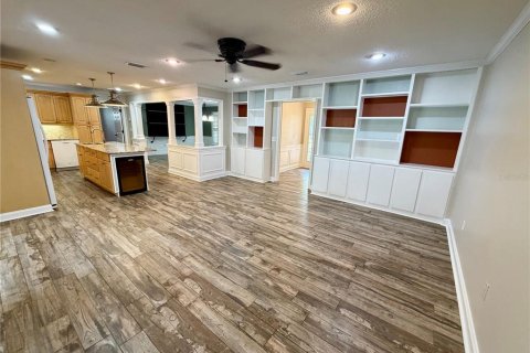 Casa en venta en Lakeland, Florida, 3 dormitorios, 180.23 m2 № 2122759 - foto 27