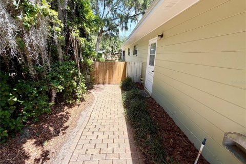 Casa en venta en Lakeland, Florida, 3 dormitorios, 180.23 m2 № 2122759 - foto 7