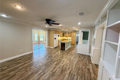 Casa en venta en Lakeland, Florida, 3 dormitorios, 180.23 m2 № 2122759 - foto 25