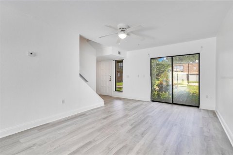 Condo in Lakeland, Florida, 3 bedrooms  № 1829476 - photo 5