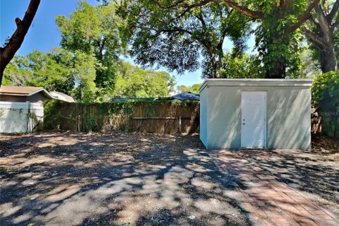 Villa ou maison à louer à Tampa, Floride: 3 chambres, 93.27 m2 № 2425807 - photo 13