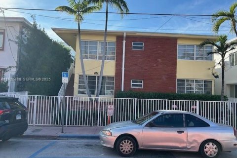 Copropriété à louer à Miami Beach, Floride: 39.48 m2 № 1987307 - photo 1